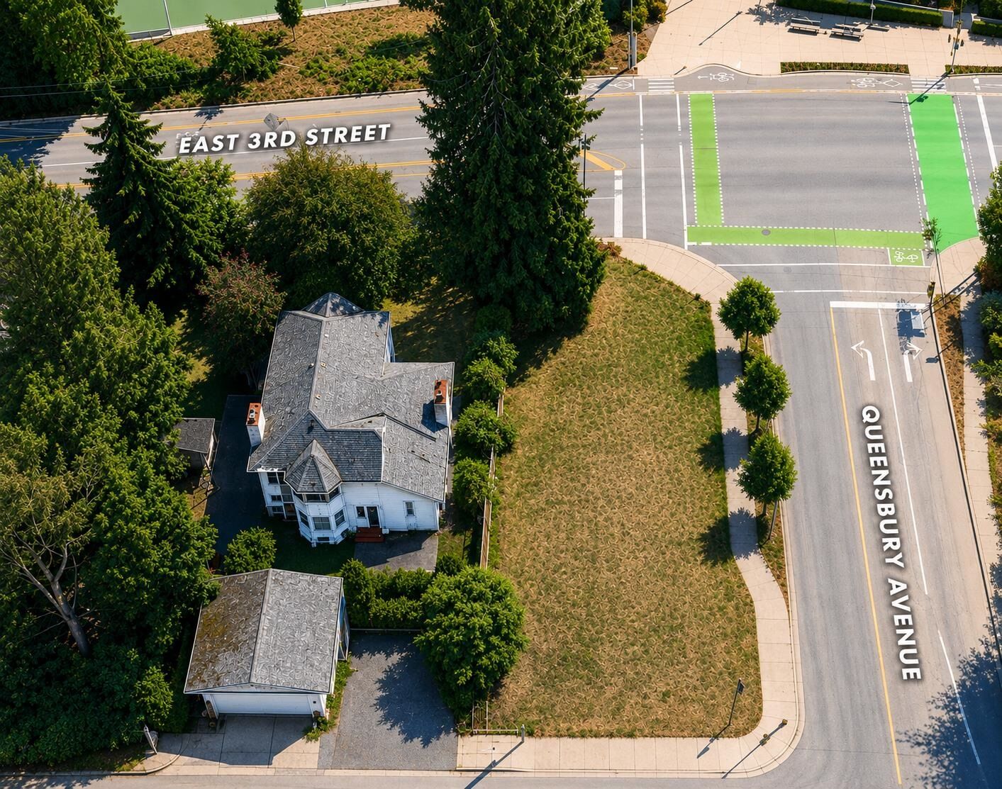 Property Photo: 802/808 3rd Street BC V7L 1H1