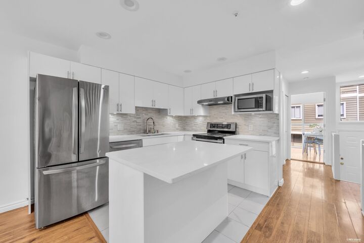 Property Photo: 3396 Cobblestone Avenue BC V5S 4S4