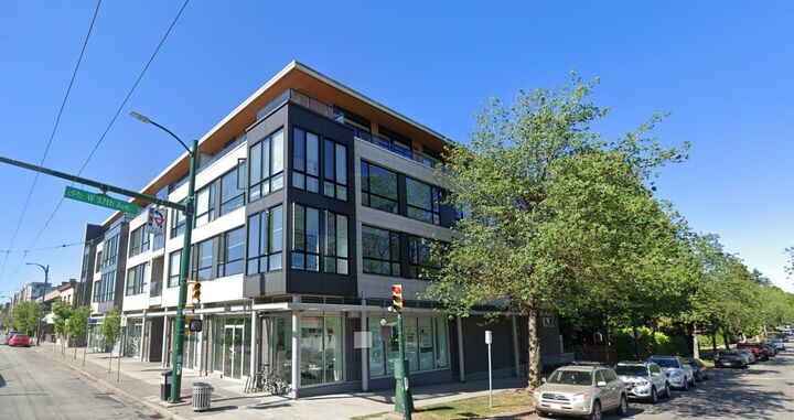5325 West Boulevard 202 — photo 1