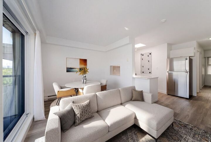 Property Photo: 3788 W 10th Avenue 302 BC V6R 2G4