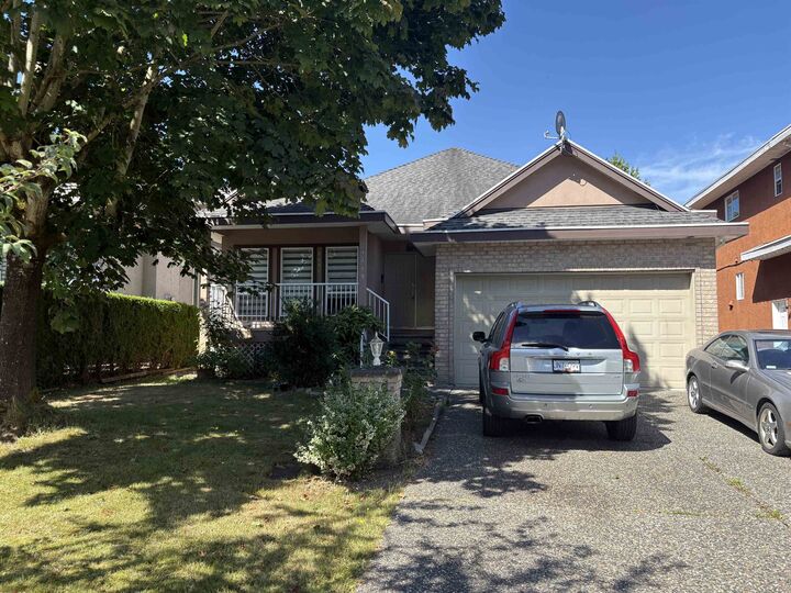 Property Photo: 7719 147A Street BC V3S 8Z4