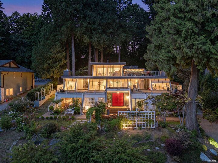 1315 Tyrol Road — photo 1