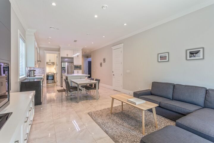 Property Photo:  10340 Odlin Road  BC V6X 1E2 