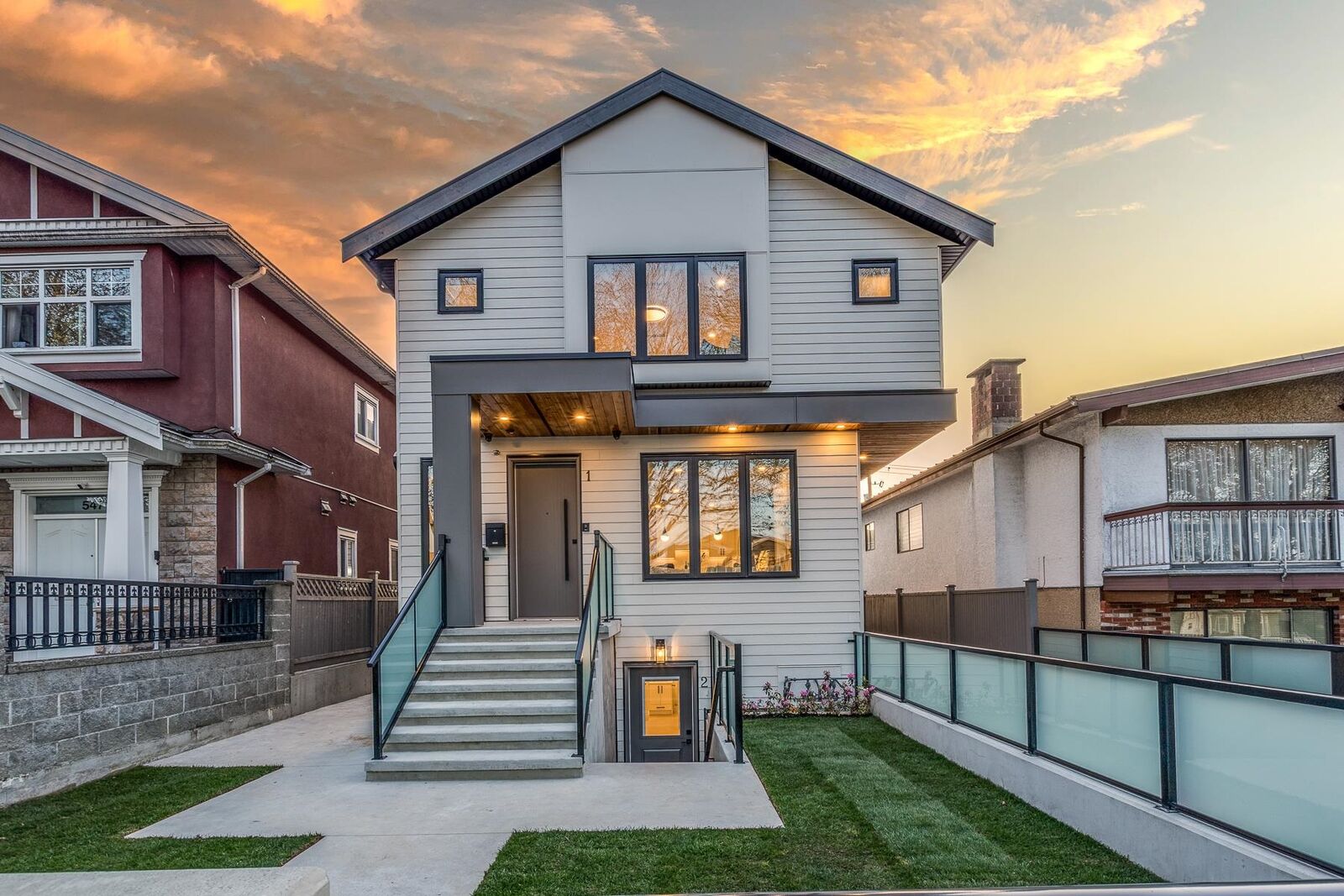 Property Photo:  5461 Rhodes Street 1  BC V5R 3P1 