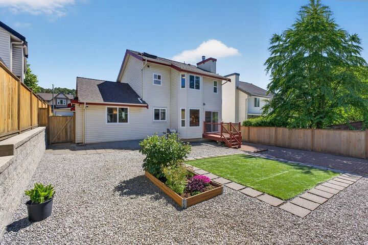 Property Photo: 290 Santiago Street BC V3K 6R3
