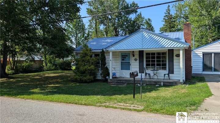 Property Photo: 5332 Van Buren Bay Court NY 14048