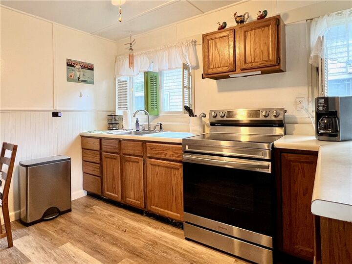 Property Photo:  225 Lake Shore Drive S  NY 13807 