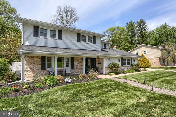 Property Photo:  238 Green Lane Drive  PA 17011 