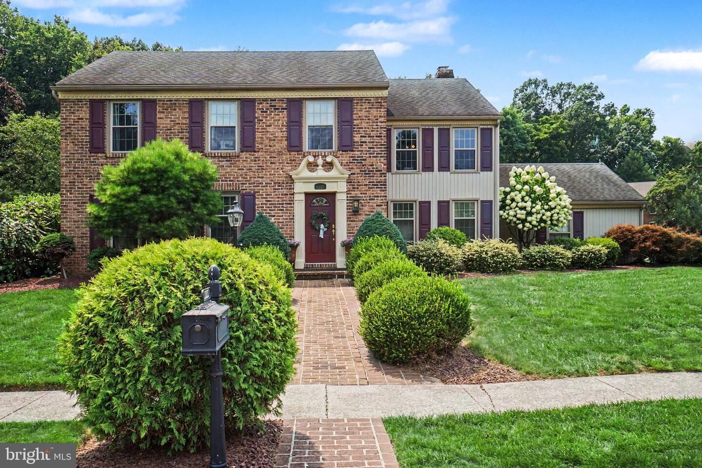 Property Photo:  6110 Stephens Xing Crossing  PA 17050 