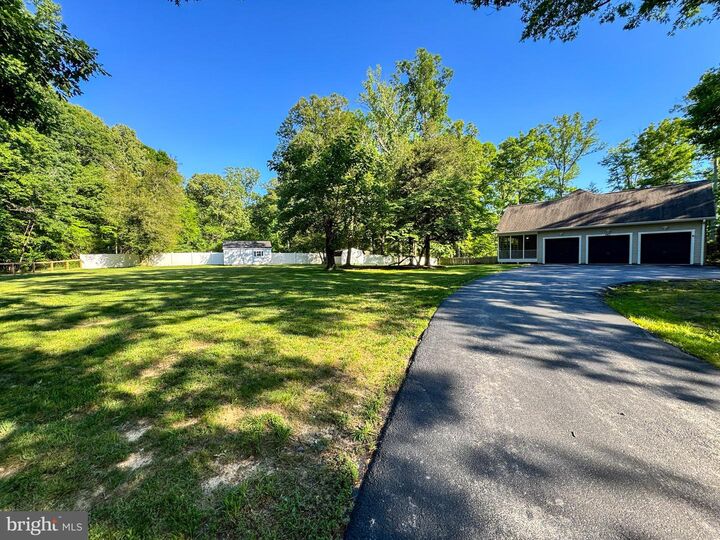 Property Photo: 9801 Cherokee Lane VA 22553