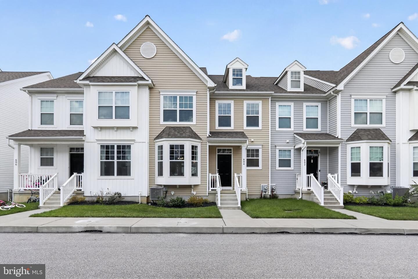 Property Photo: 604 Albion Place PA 19335