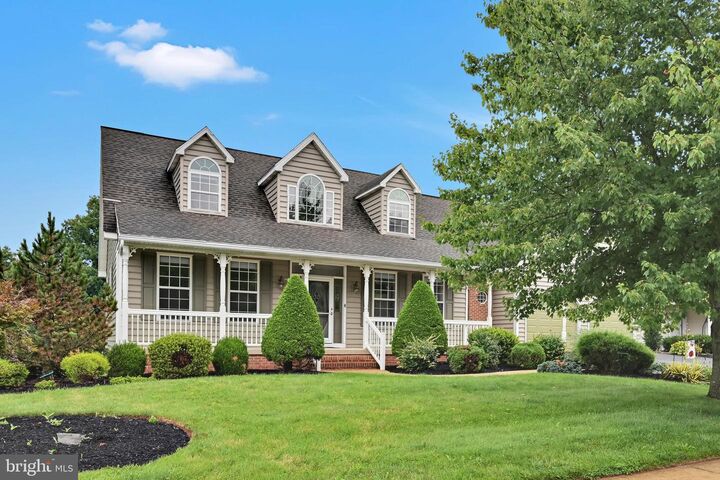 Property Photo:  1310 Harvest Drive  PA 17517 