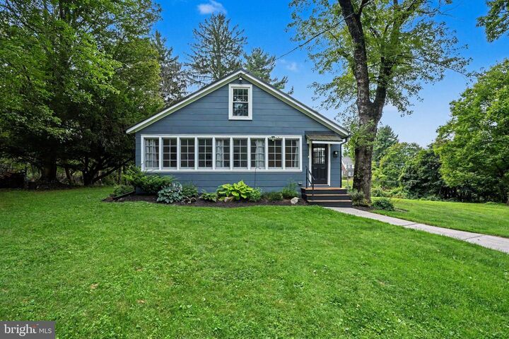 Property Photo:  1225 Valley Road  PA 17053 