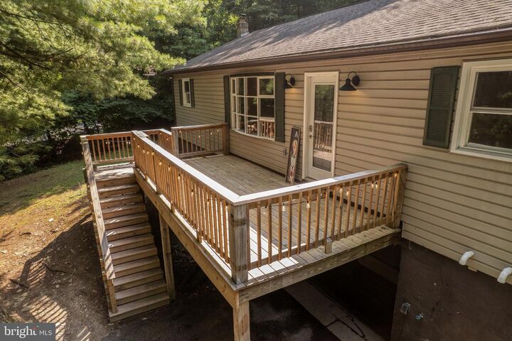 Property Photo: 21 Hill Crest Road PA 17222
