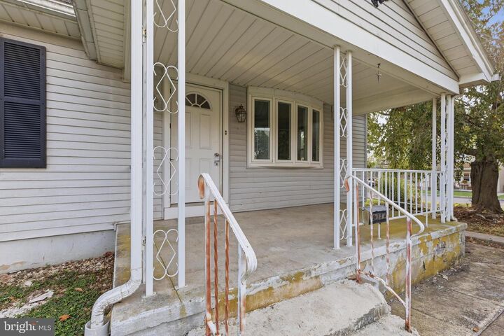Property Photo:  2124 Church Street  PA 17046 