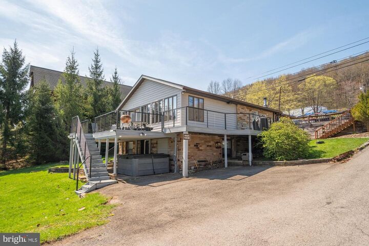 Property Photo:  20698 Garrett Highway  MD 21550 