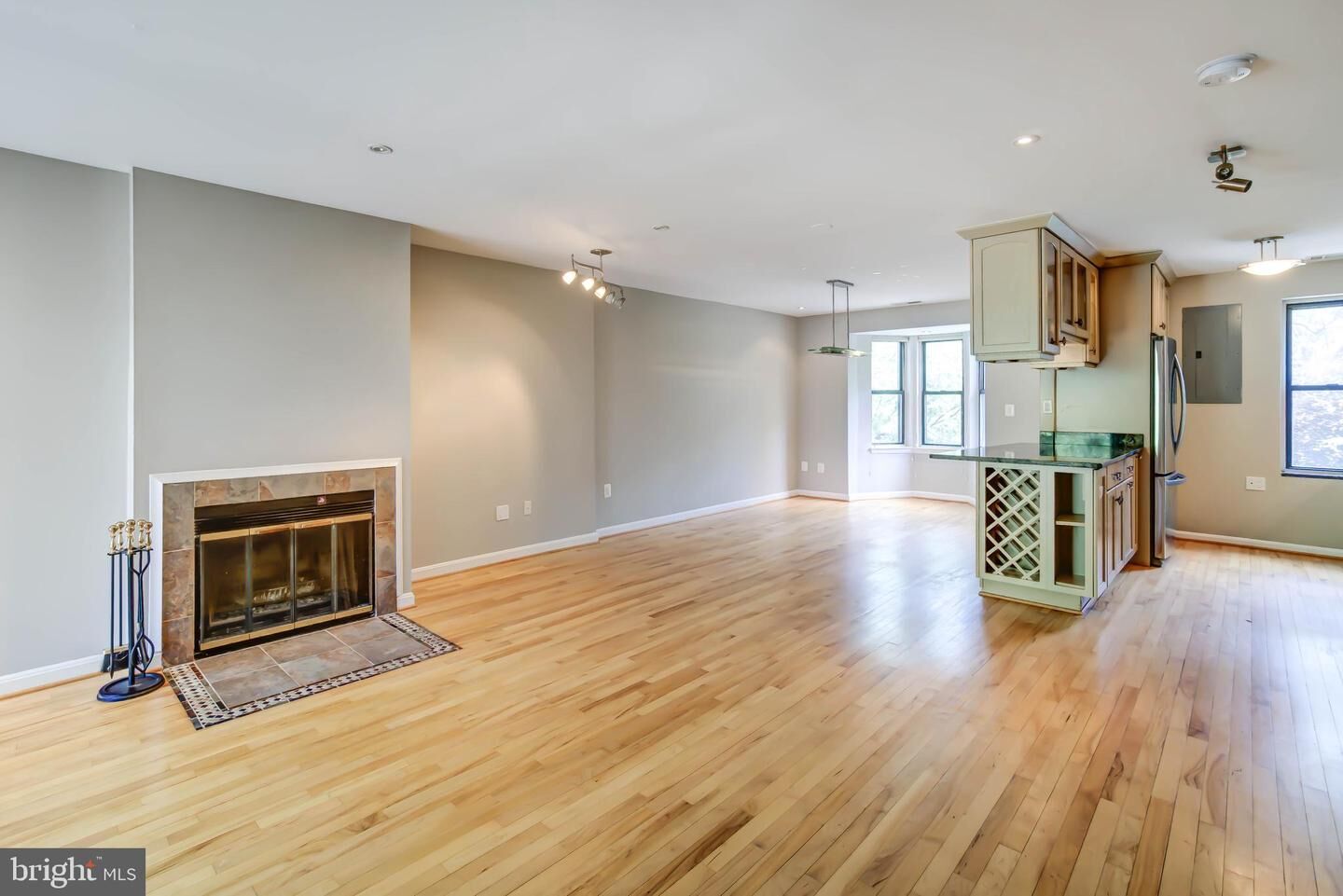 Property Photo:  1325 13th Street NW 28  DC 20005 