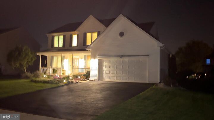 Property Photo:  28 Pemberton Lane  NJ 08520 