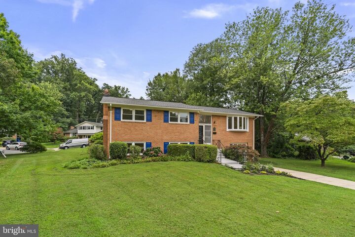 Property Photo: 6412 Hollins Drive MD 20817
