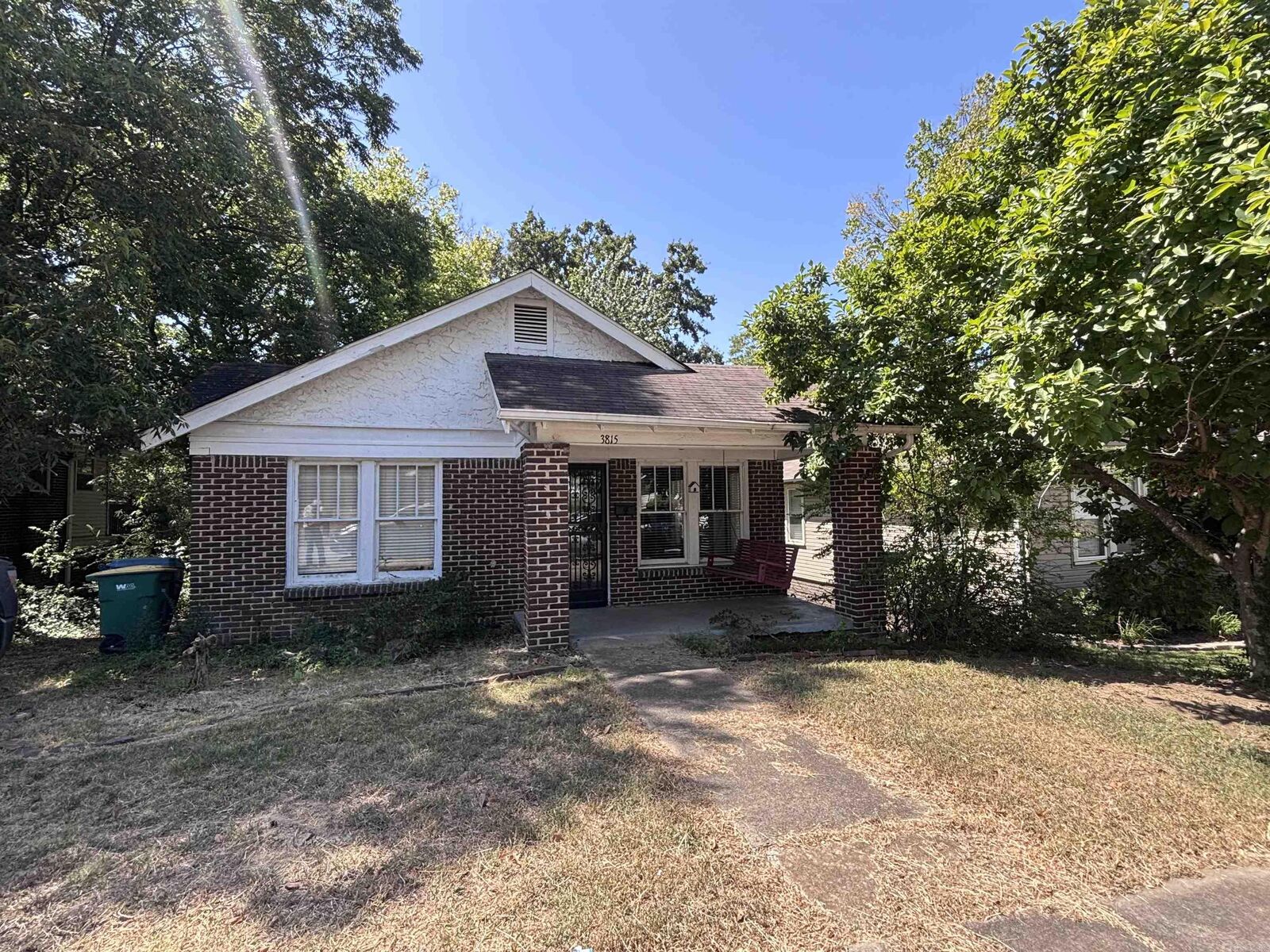 Property Photo:  3815 W Capitol Ave  AR 72205 