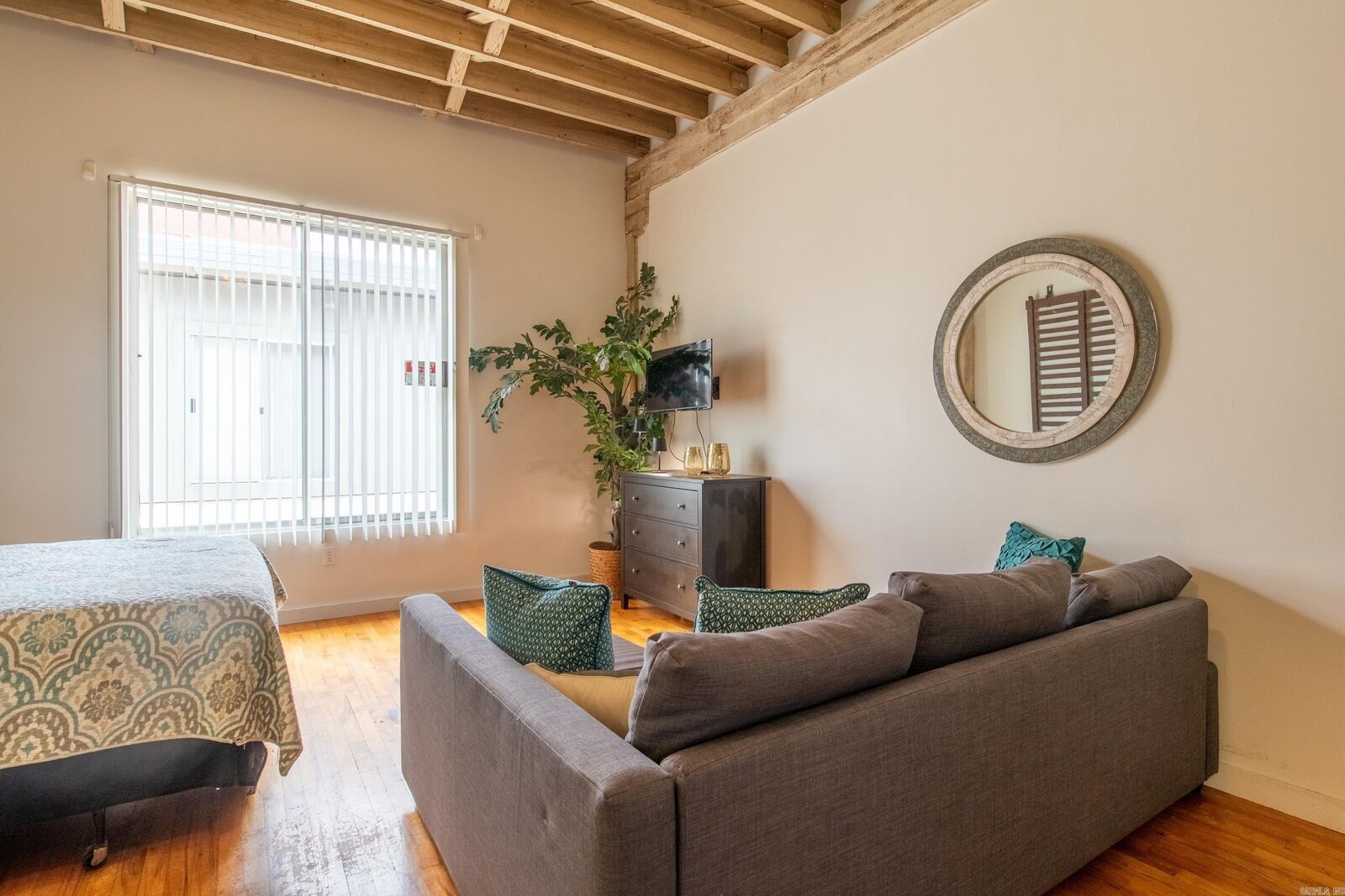 Property Photo:  423 E 3rd #222  AR 72116 