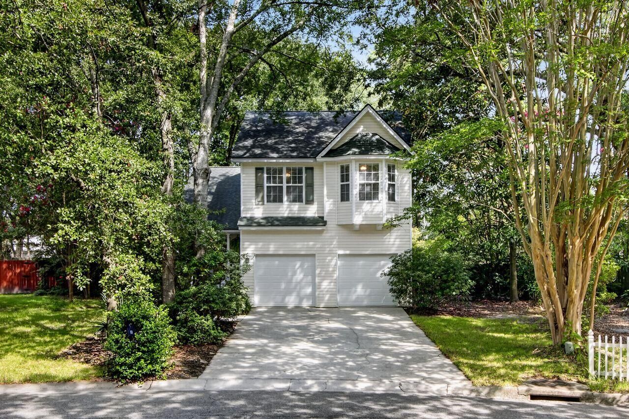 Property Photo:  8 Latham Circle  SC 29407 