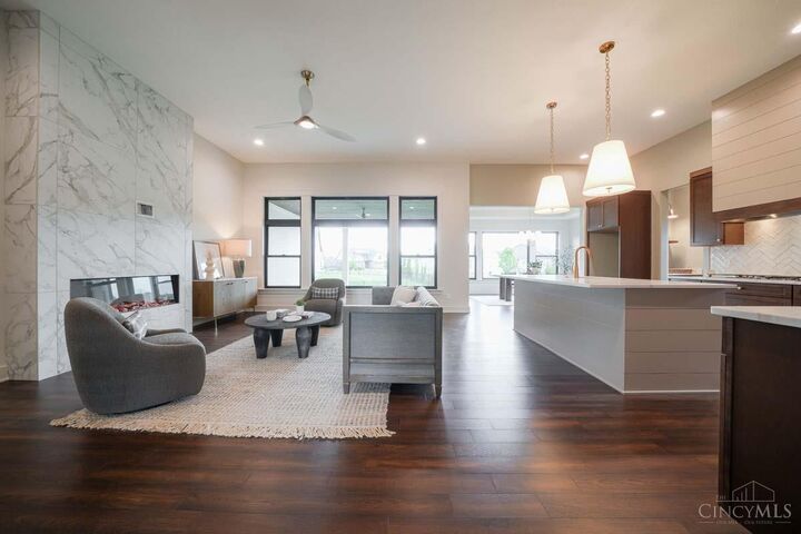 Property Photo:  1232 Normandy Rue  OH 45458 