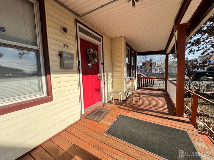 Property Photo:  278 William Street  NJ 07017 