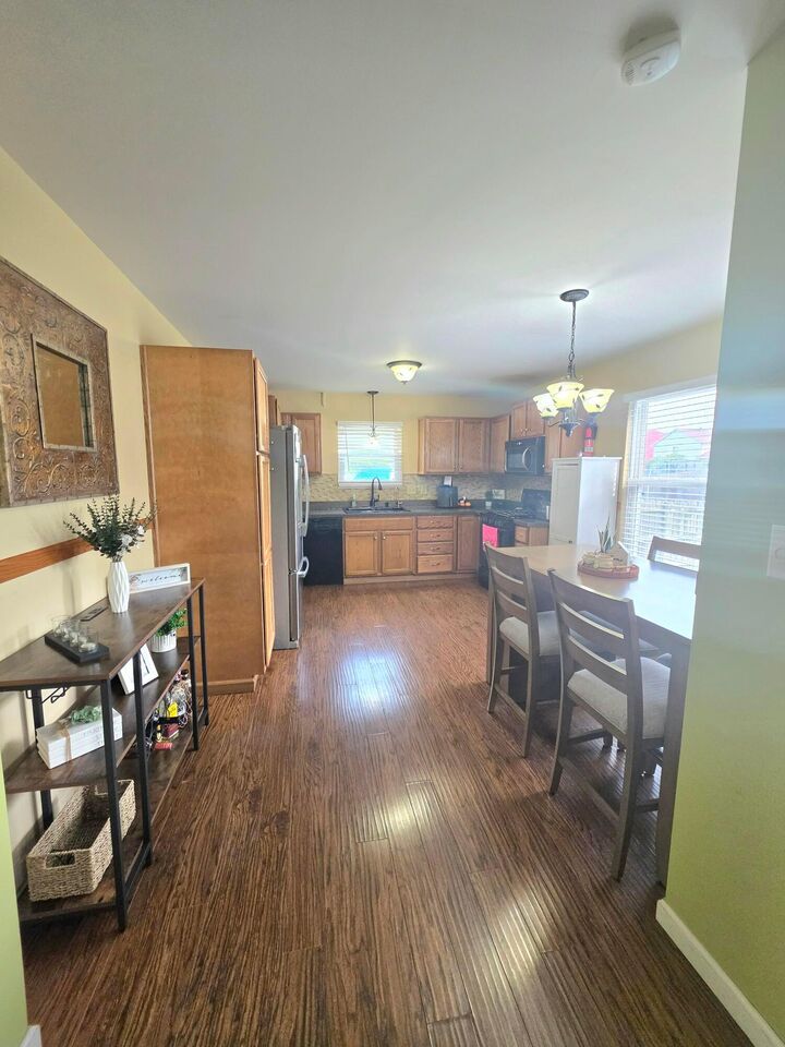 Property Photo: 5323 Cherry Bud Court OH 43228