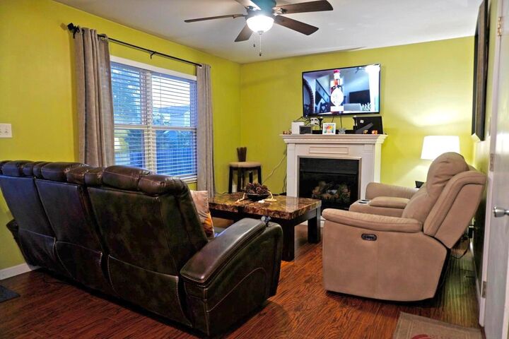 Property Photo: 5323 Cherry Bud Court OH 43228