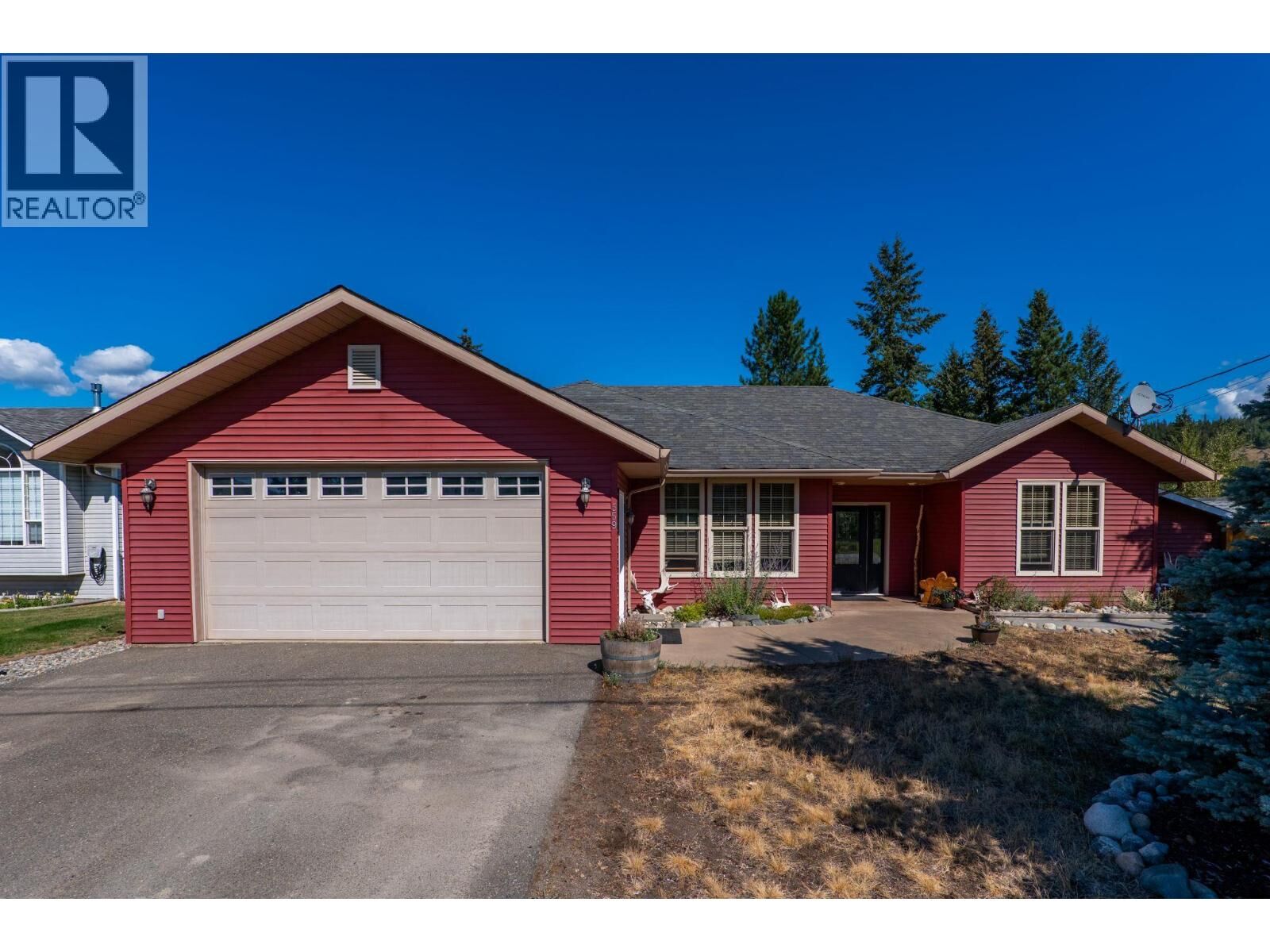 Property Photo: 559 McLean Road BC V0E 1E0
