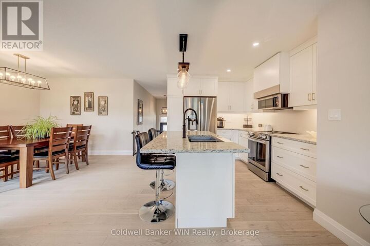 Property Photo: 430 Wellington Street East ON N0G 2L4