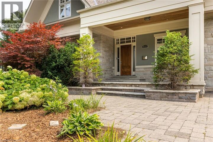 Property Photo:  411 Wedgewood Drive  ON L6J 4S3 