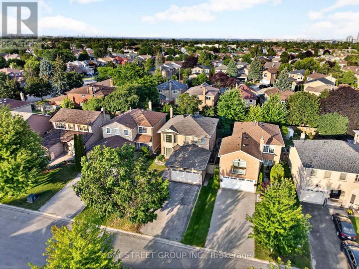 Property Photo: 1713 Kirkwood Lane ON L1V 4W8