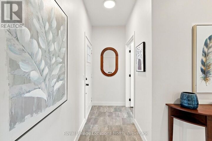 Property Photo:  21 Beckwith Lane 206  ON L9Y 3B6 
