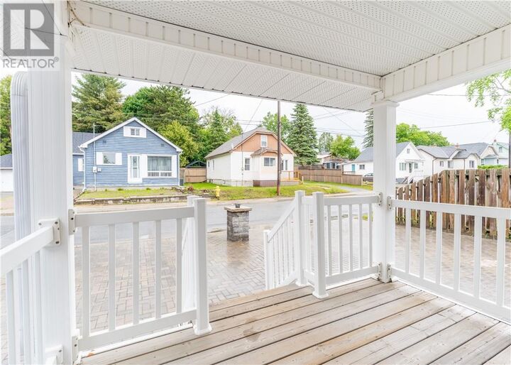 Property Photo:  123 William Street  ON P3L 1S5 