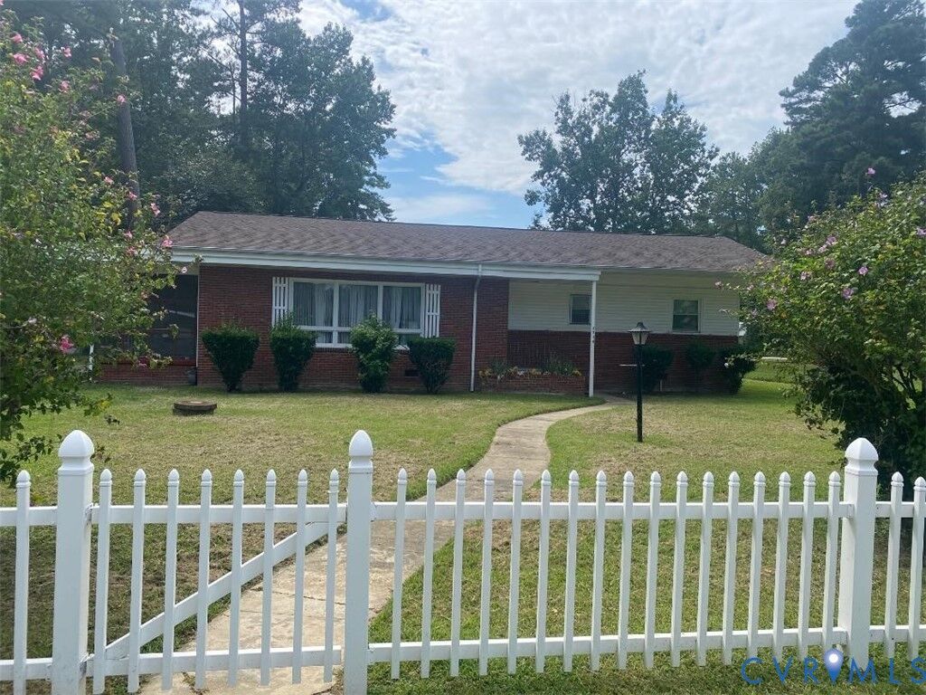 Property Photo:  2716 Rollingwood Road  VA 23805 