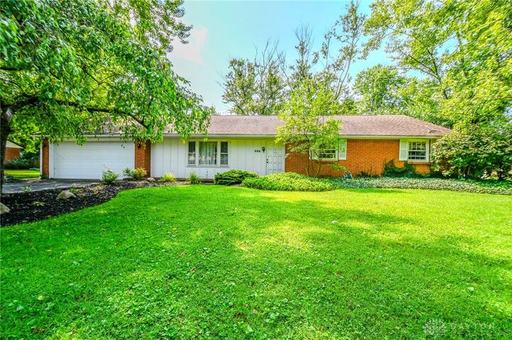 Property Photo: 536 Brandwynne Court OH 45459