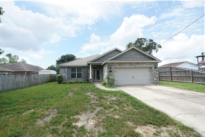 Property Photo: 745 2nd Avenue FL 32547
