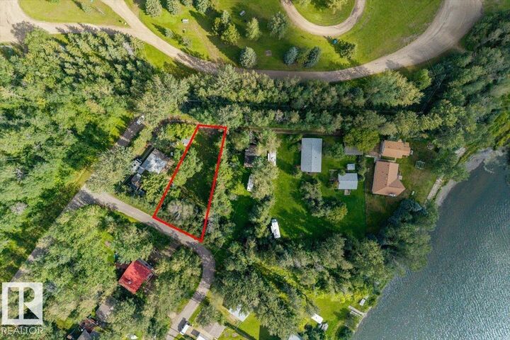 Property Photo:  1120 47263 Hwy 771  AB T0C 2C0 