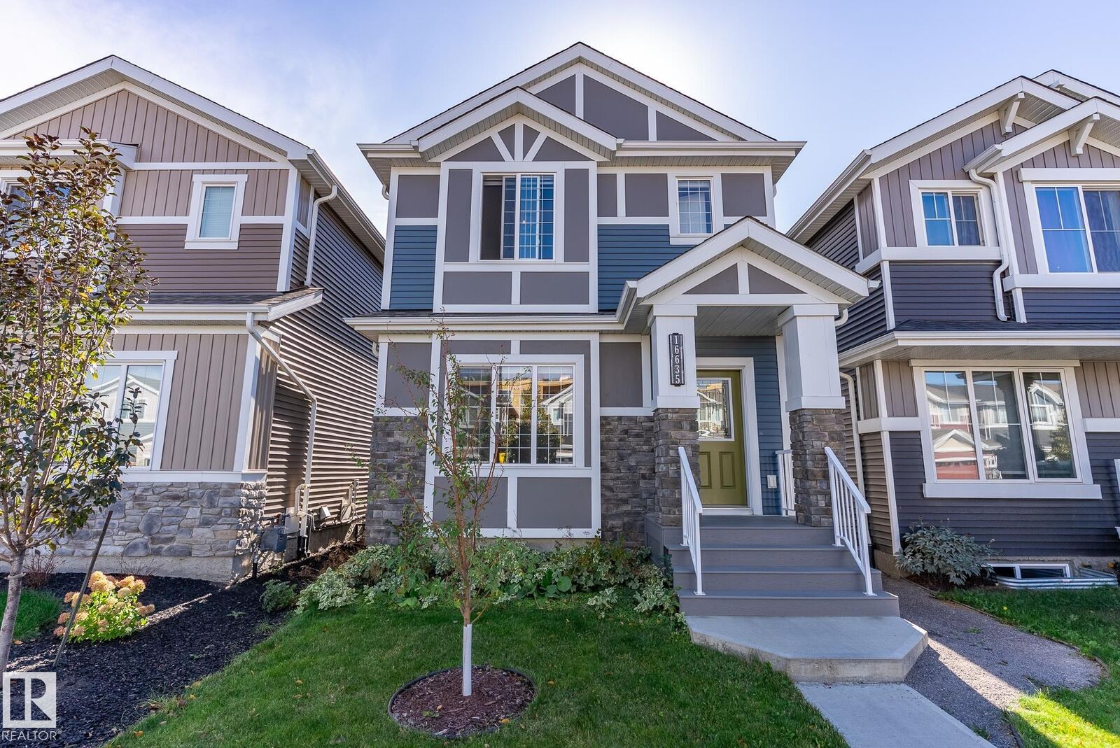 Property Photo:  16635 30 Avenue SW  AB T6W 4P9 
