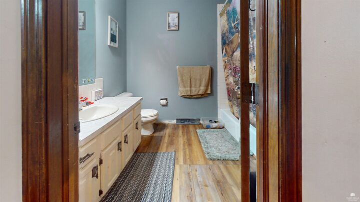Property Photo: 441 Lee Street KS 67484