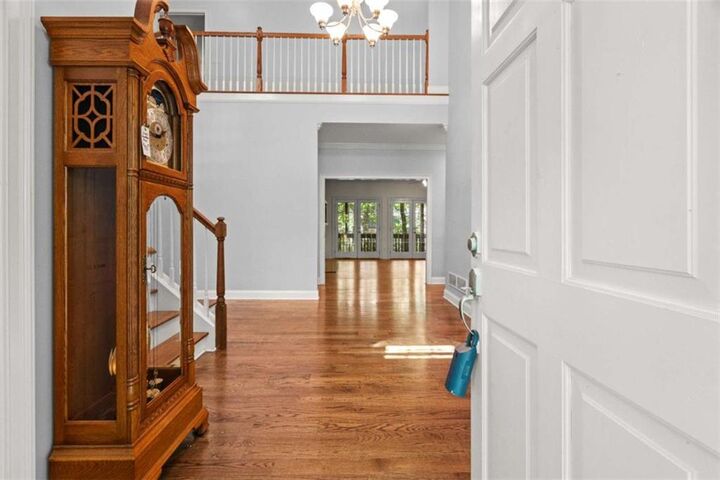 Property Photo:  2058 Sewanee Court  GA 30180 