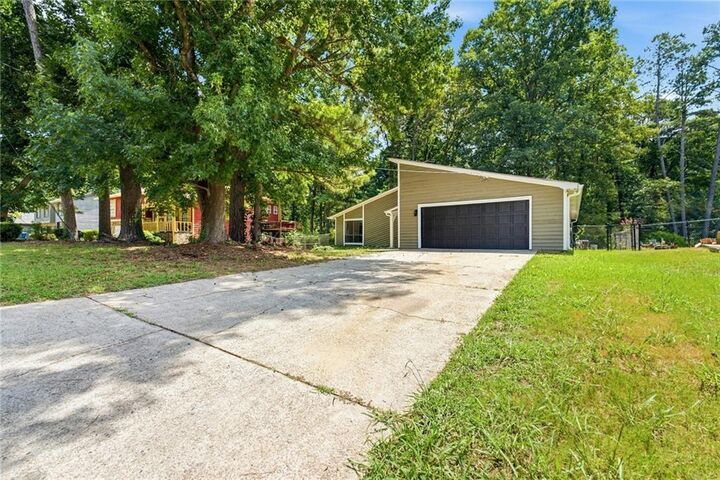 Property Photo:  6350 Beethoven Circle  GA 30296 