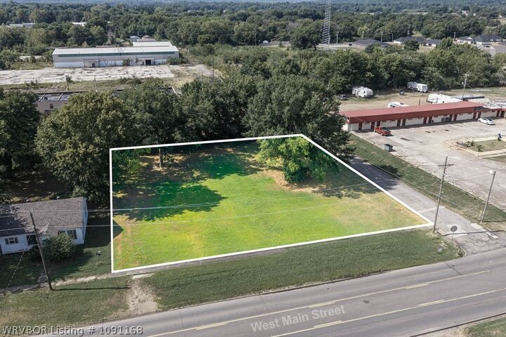 Property Photo:  586 W Main Street  AR 72927 