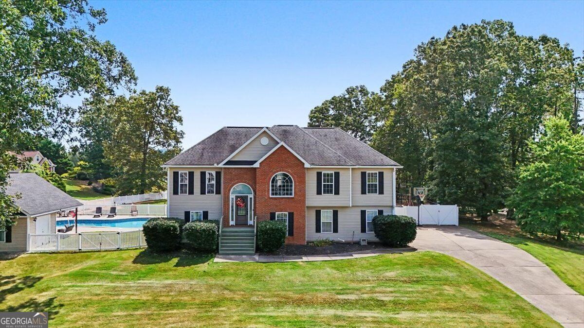 Property Photo: 36 Valley Edge Drive GA 30153