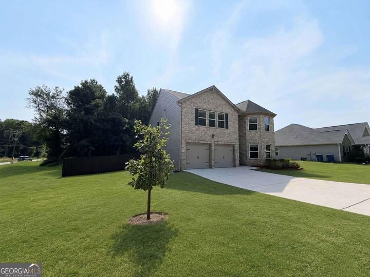 Property Photo: 403 Limerick Way GA 30228