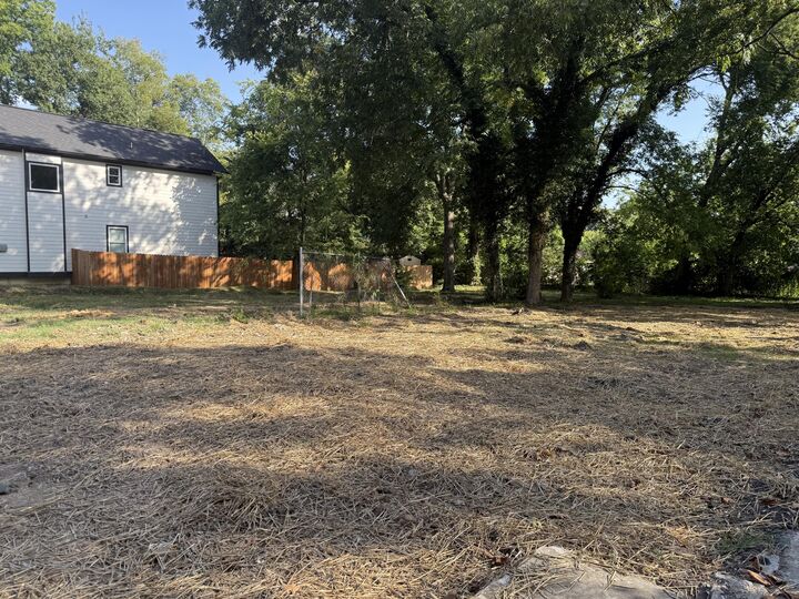Property Photo: 2506 Chamberlain Avenue TN 37404