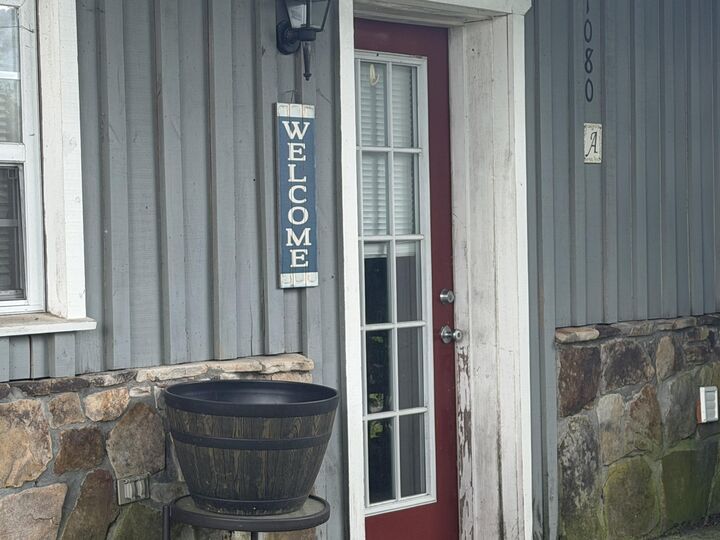 Property Photo:  1080 Main Street S  TN 37327 
