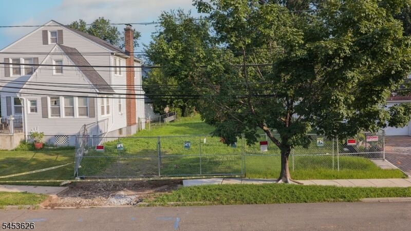 Property Photo: 272 Beechwood Ave NJ 07083
